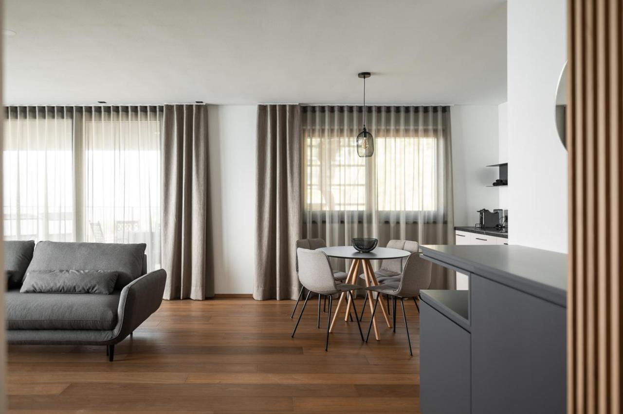 Culinaria Living Apartment Tirolo Bagian luar foto