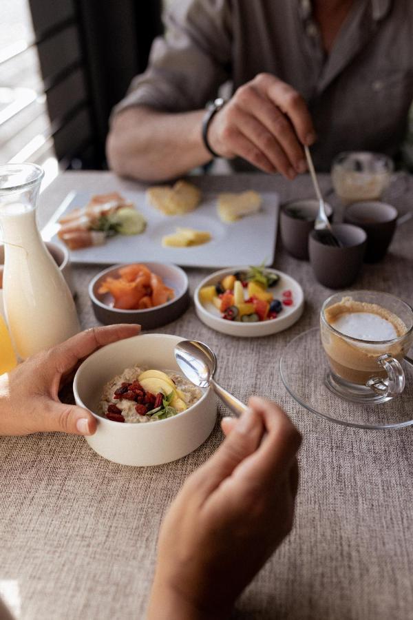 Culinaria Living Apartment Tirolo Bagian luar foto