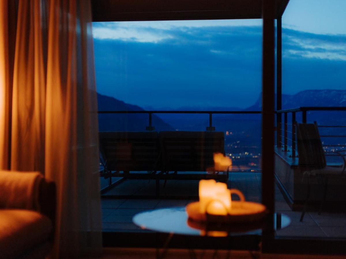 Culinaria Living Apartment Tirolo Bagian luar foto
