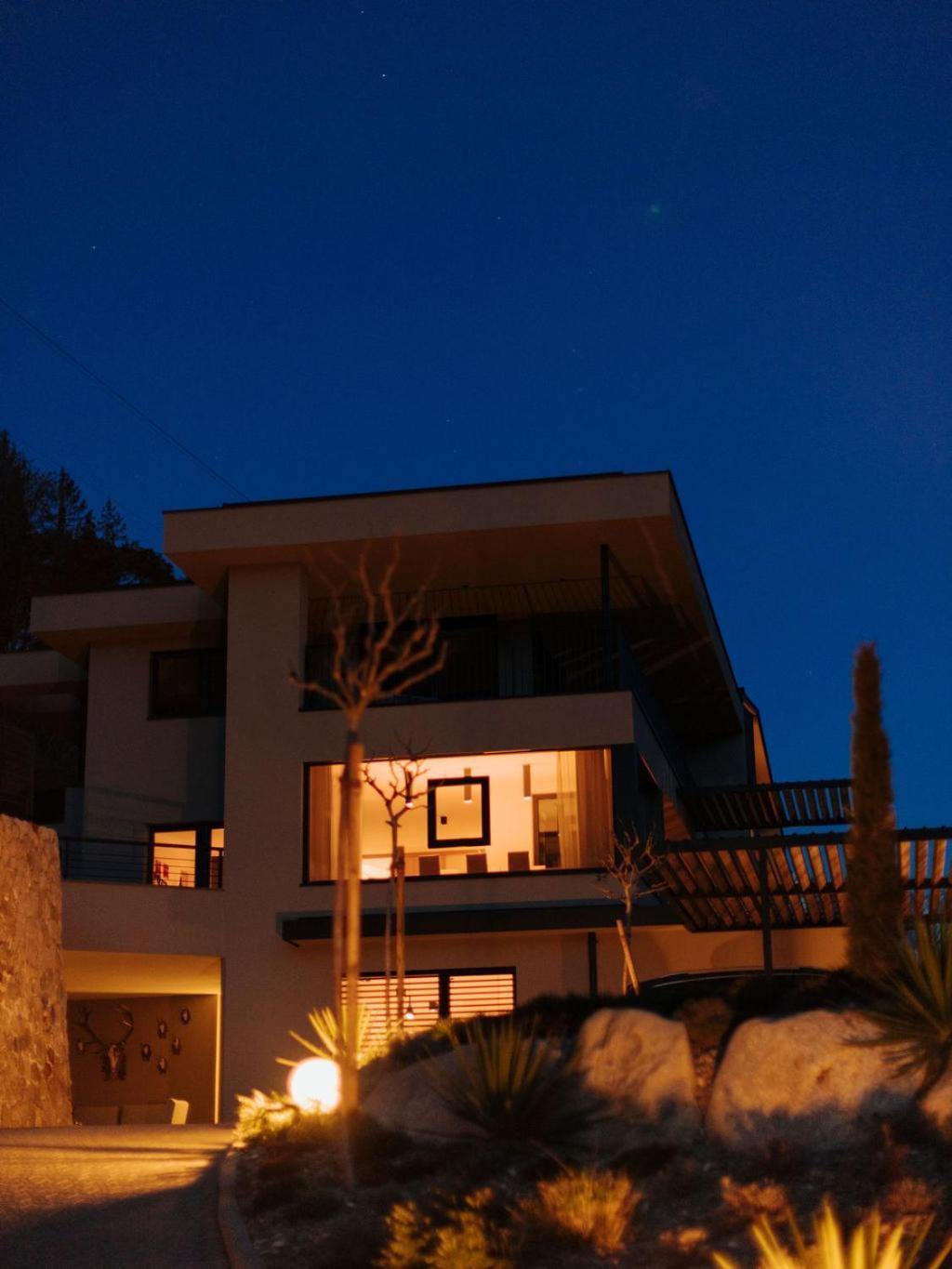Culinaria Living Apartment Tirolo Bagian luar foto